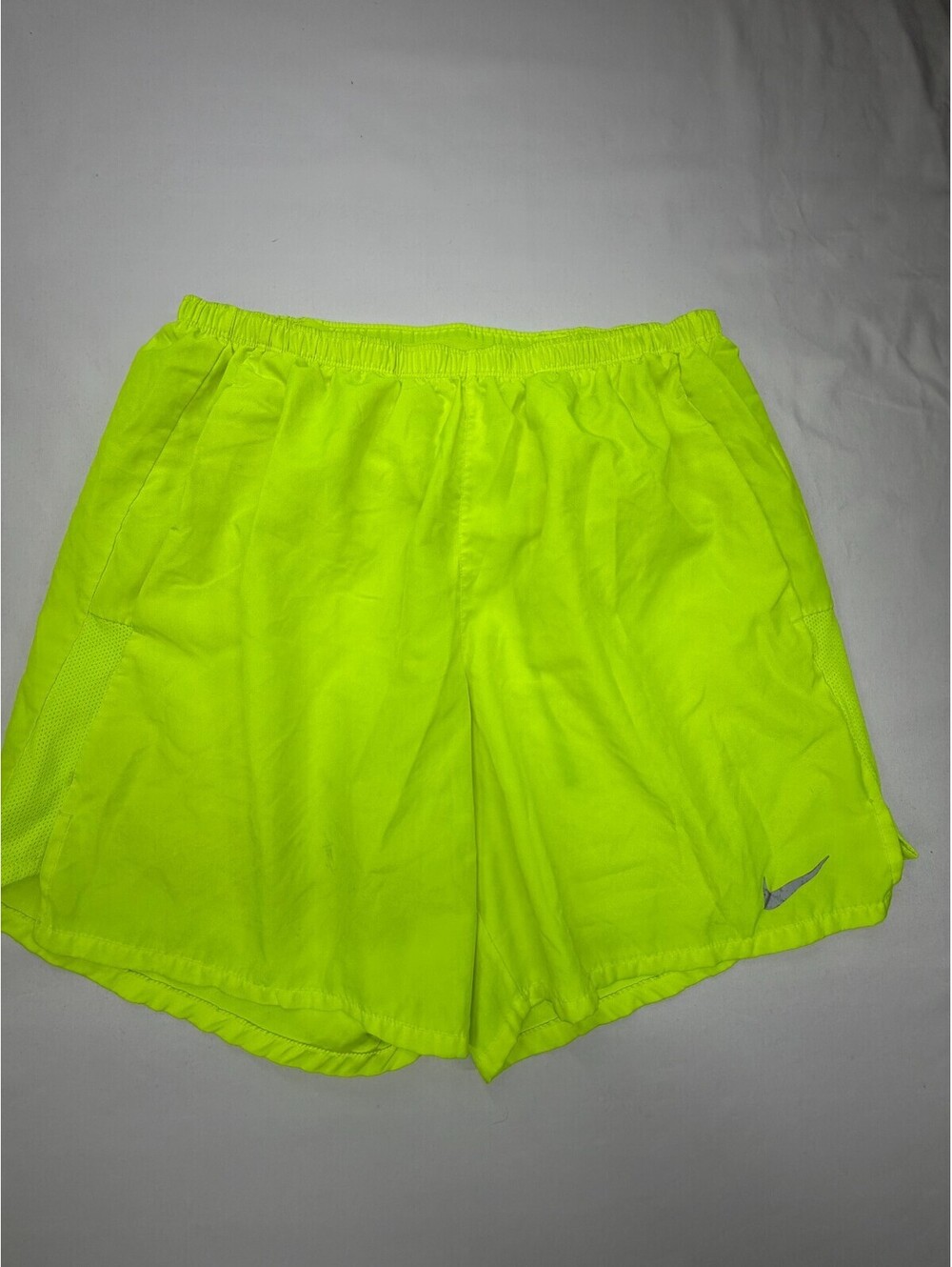 Nike Men's Shorts Athletic Solid Polyester Elastic Waist Activewear Size L Green
